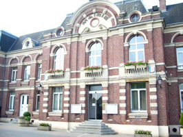 Mairie d'Avesnes-les-Aubert